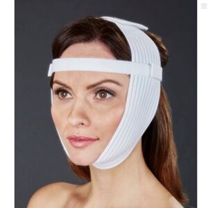 NIP Head Bandage after Surgery Caromed #8201 New-in-Package  Nylon and Spandex